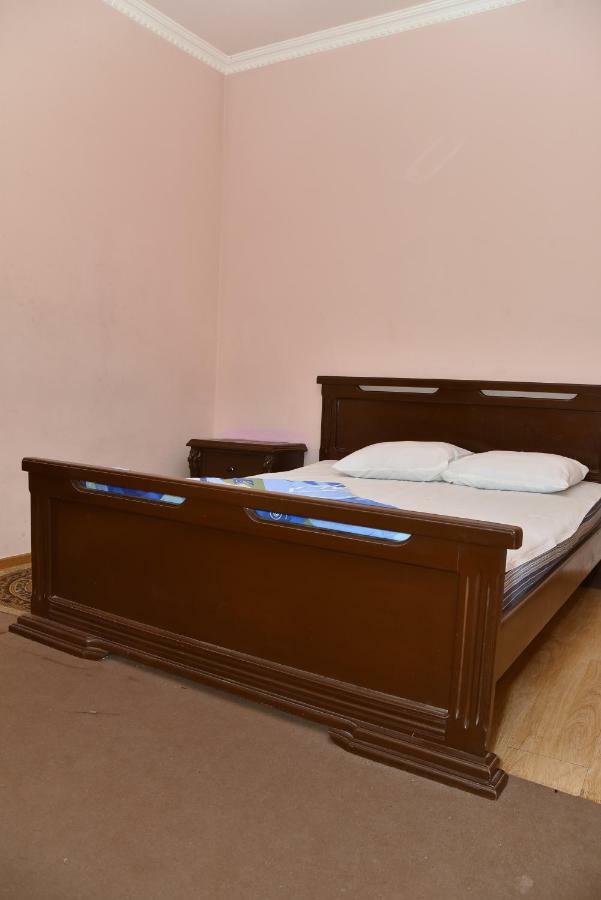 Zvartnots Ojakh Hotel Yerevan Luaran gambar